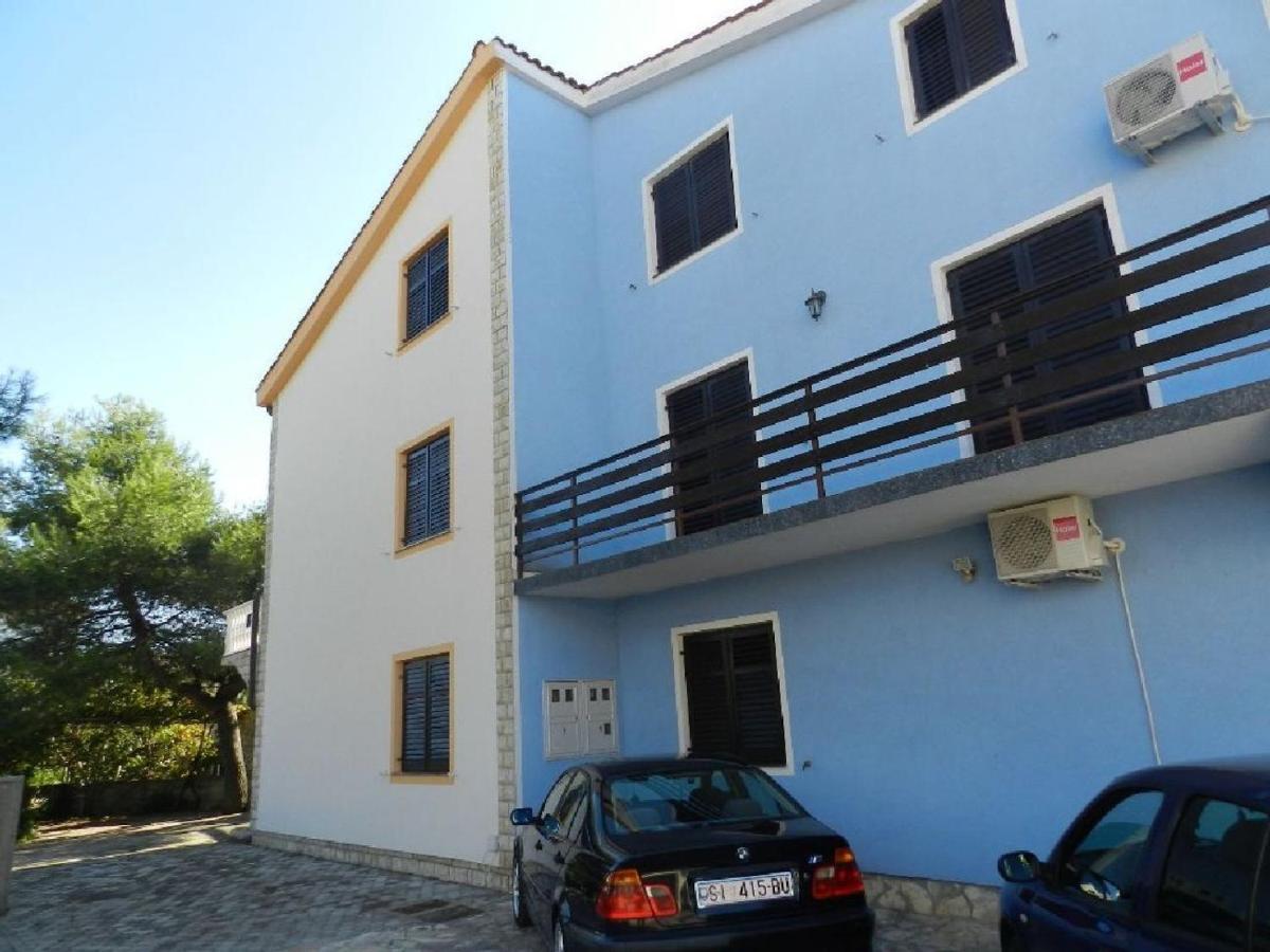 Apartments Miljenka Водице Екстериор снимка