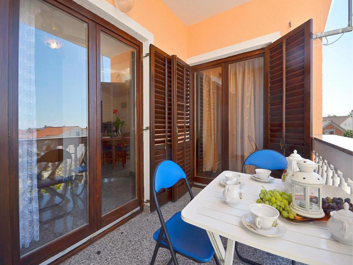 Apartments Miljenka Водице Екстериор снимка