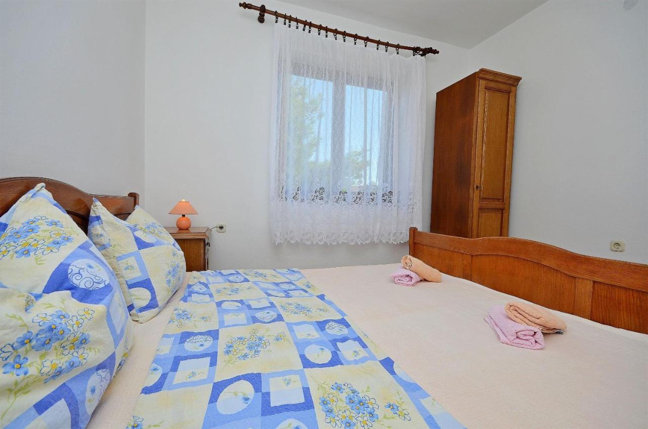 Apartments Miljenka Водице Екстериор снимка