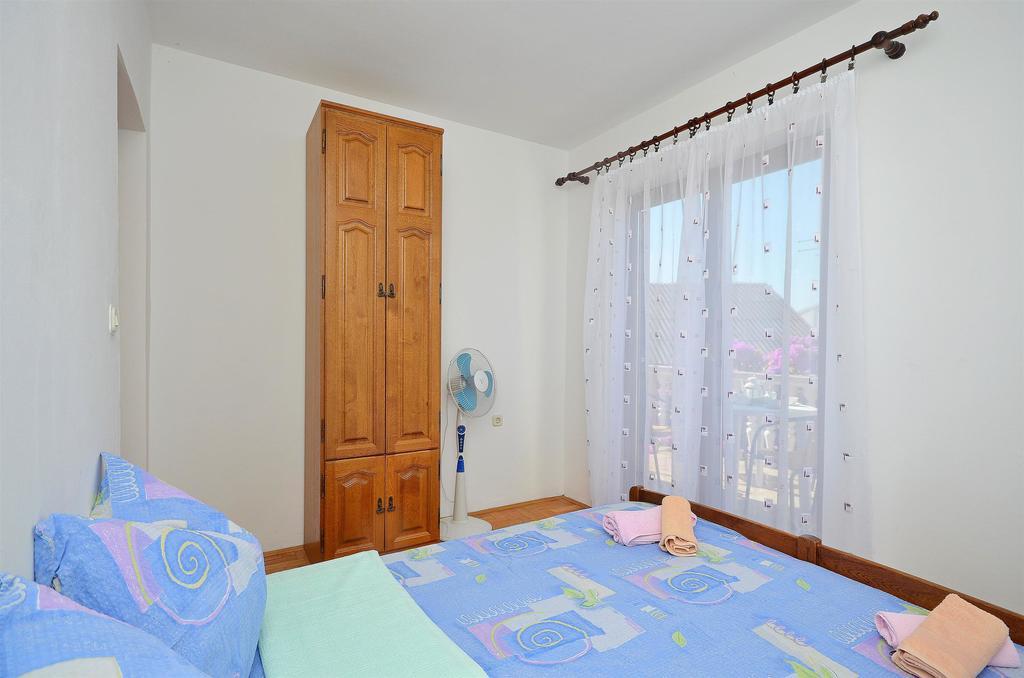 Apartments Miljenka Водице Екстериор снимка